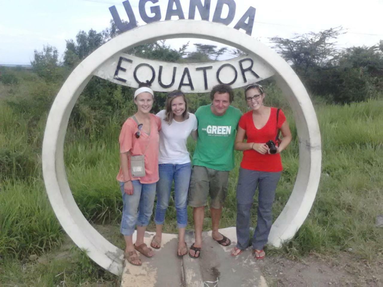 Rwenzori International Hotel カセセ エクステリア 写真